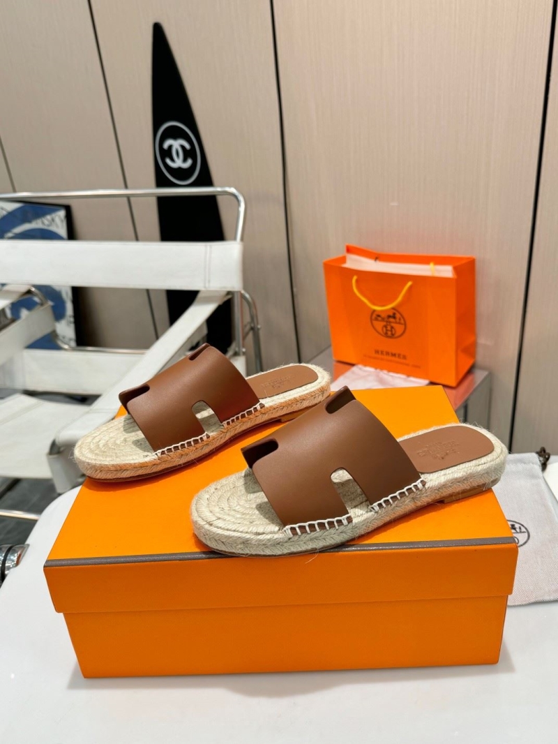 H**mes slippers